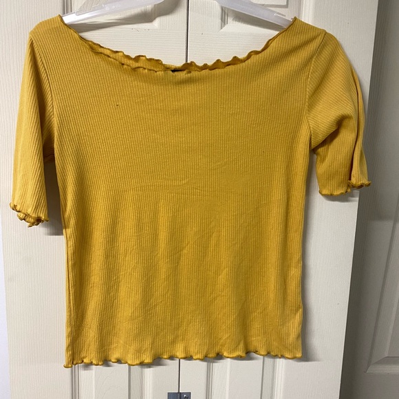 Top - Picture 3 of 3